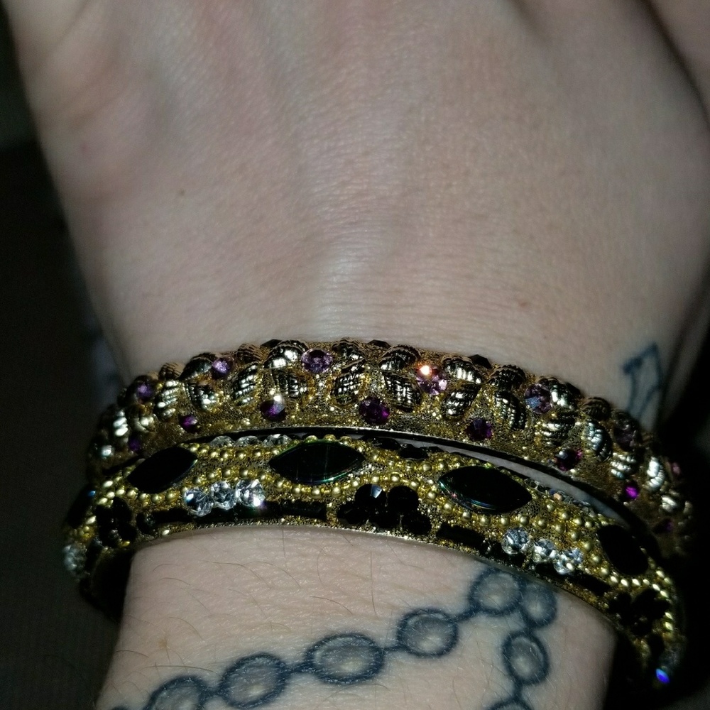 Vintage style bangles